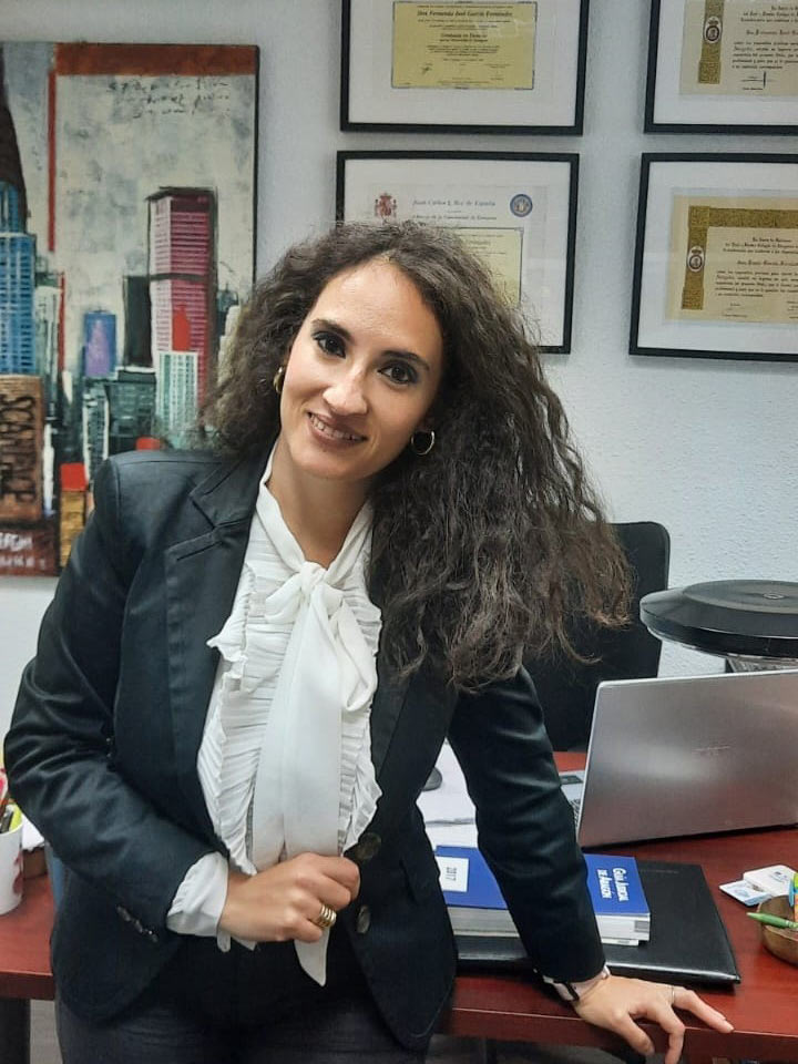 Paula García Fernández Abogada
